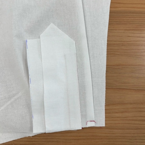 Блуза с декоративным бантом. Инструкция по пошиву фото