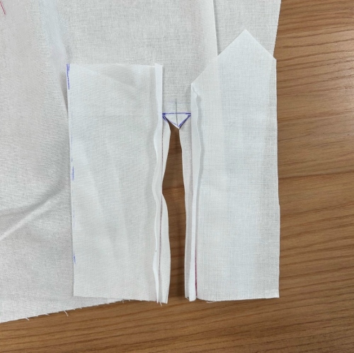 Блуза с декоративным бантом. Инструкция по пошиву фото