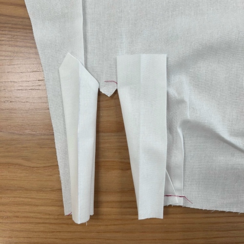 Блуза с декоративным бантом. Инструкция по пошиву фото