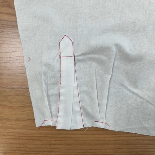 Блуза с декоративным бантом. Инструкция по пошиву фото