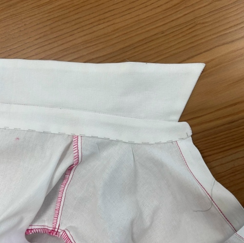 Блуза с декоративным бантом. Инструкция по пошиву фото