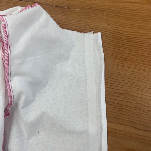 Блуза с декоративным бантом. Инструкция по пошиву фото