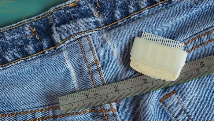 Как ушить джинсы в талии фото
