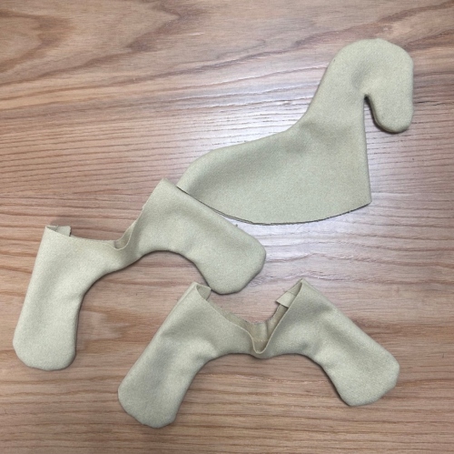 Выкройка мягкой игрушки «Лошадка Гриша» фото