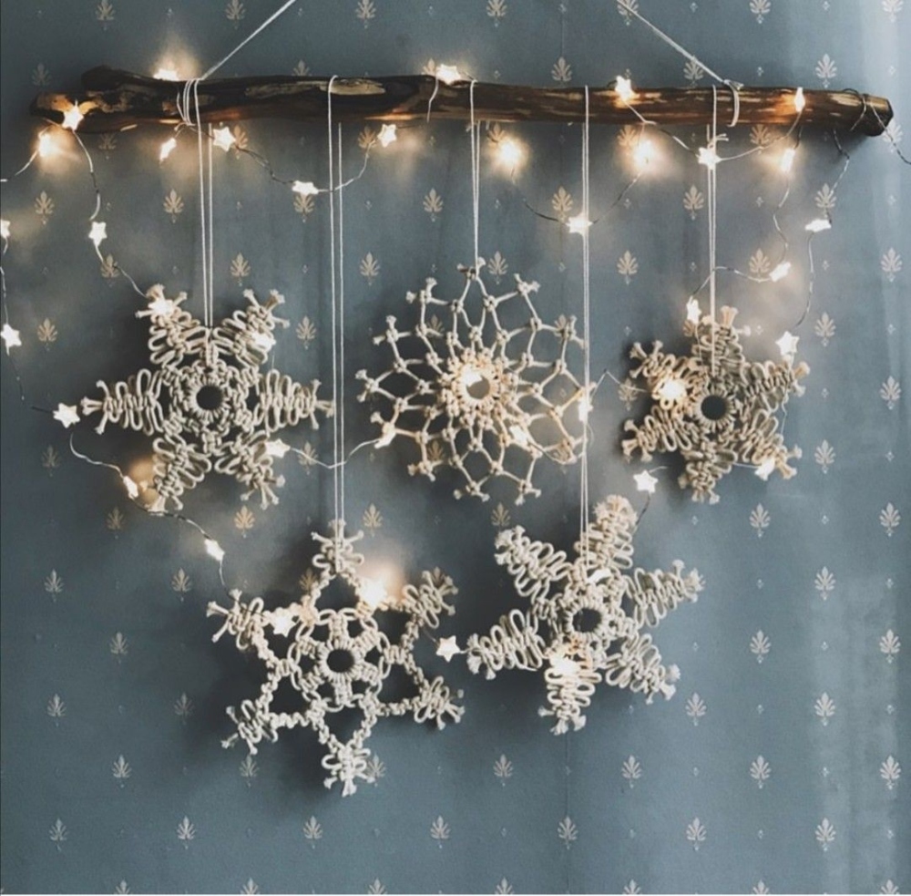 Вязаные ёлочные игрушки: тёплое украшение для зимнего дома фото