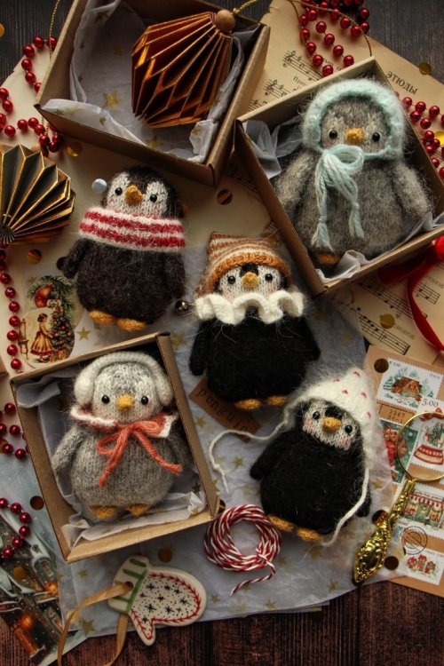 Вязаные ёлочные игрушки: тёплое украшение для зимнего дома фото