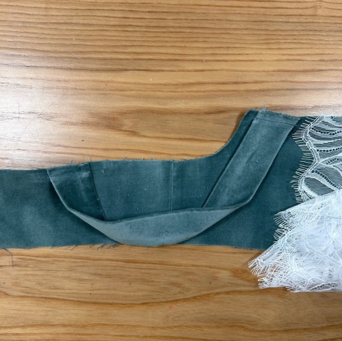 Выкройка детского сарафана «Аня» фото