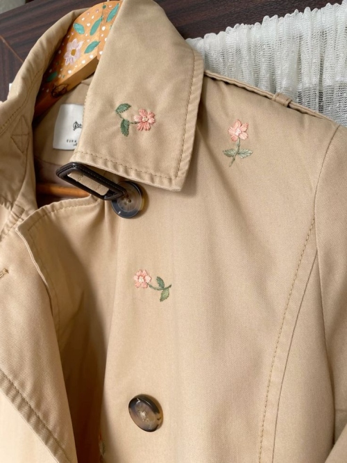 Вышивка на верхней одежде фото