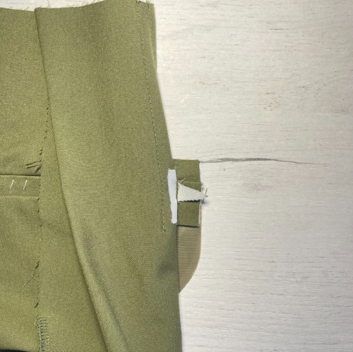 Купить выкройку Выкройка женских брюк. Коллекция «Пятница» онлайн - скидка 56 ₽ фото