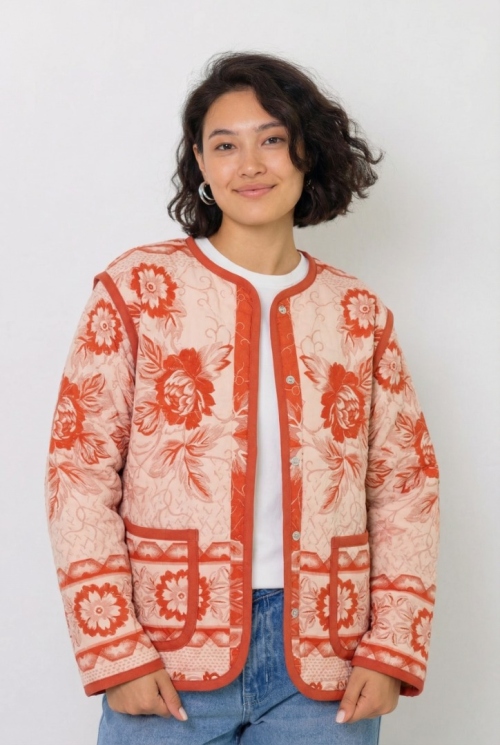 Одна выкройка — десятки образов: как принт меняет характер вещи фото