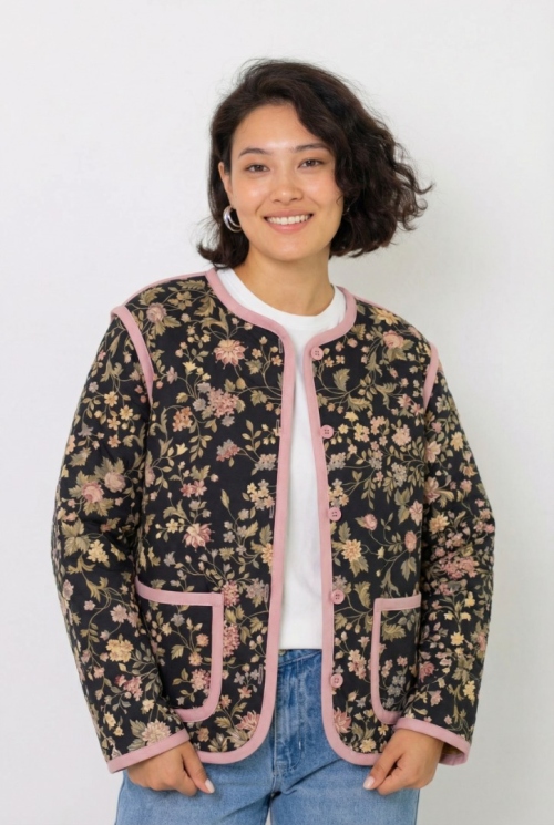 Одна выкройка — десятки образов: как принт меняет характер вещи фото