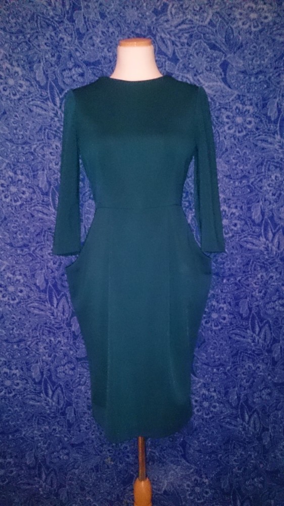 Платье офисное зеленое фото