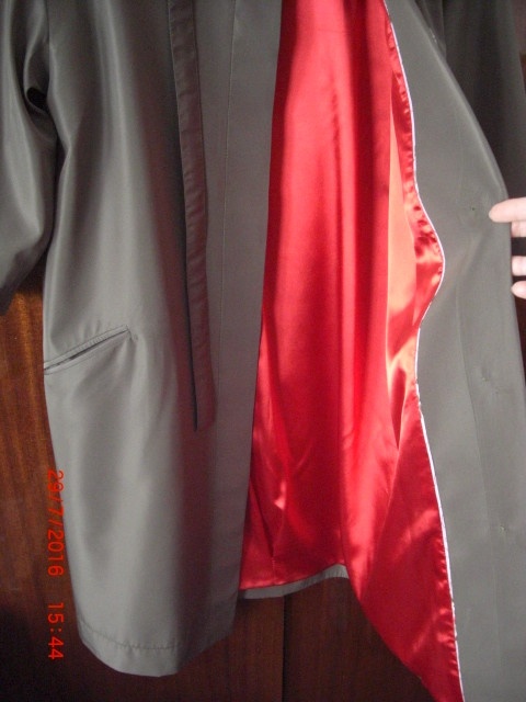 Плащ оверсайз с потайной застежкой фото