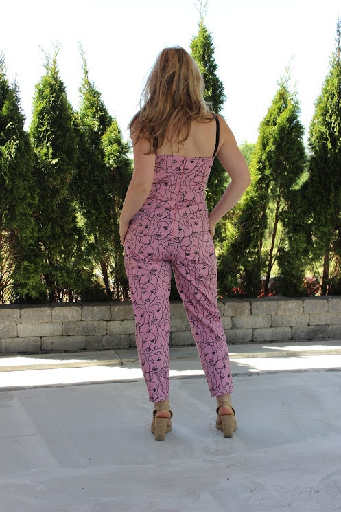 Приталенный комбинезон фото