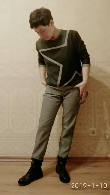 Костюм по выкройкам свитшота и брюк-сигарет фото