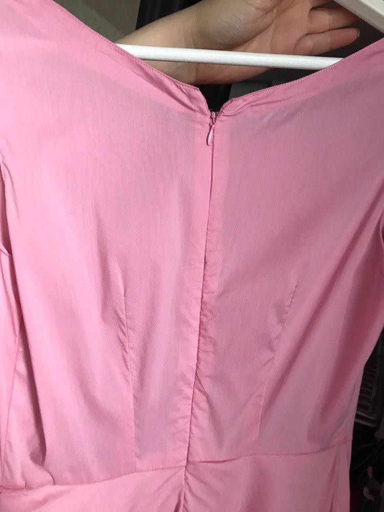 Легкое розовое платье фото
