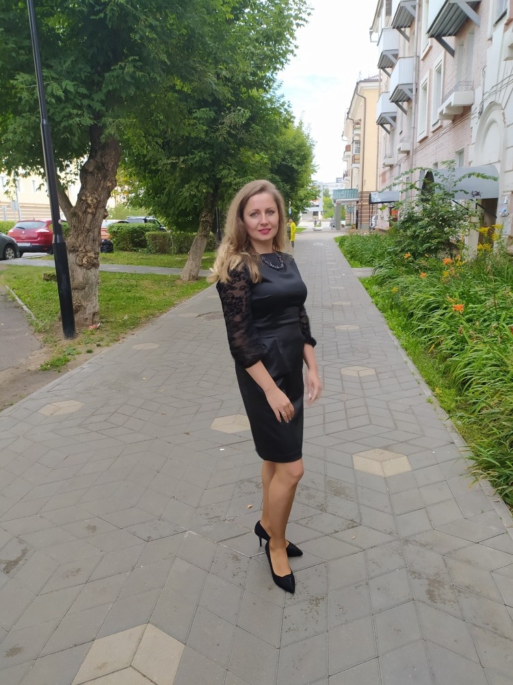 Платье коктейльное фото