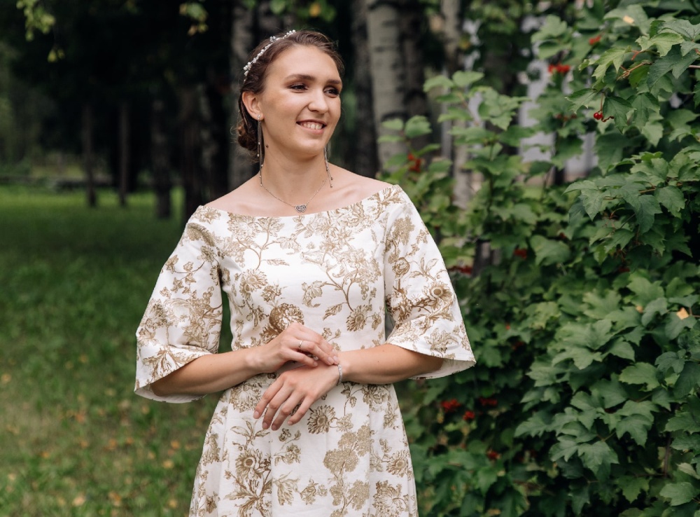 Сшито по выкройке торжественного платья фото