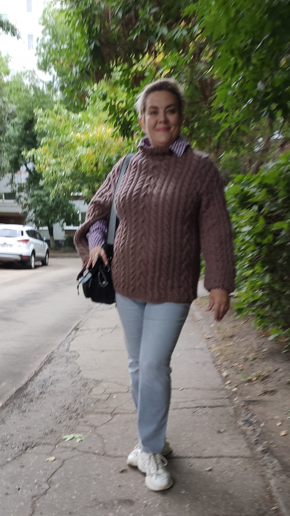 Любимый свитер-кейп  фото