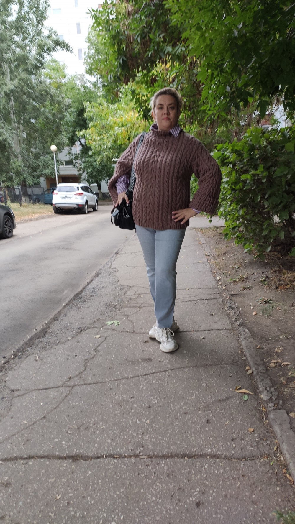 Любимый свитер-кейп  фото