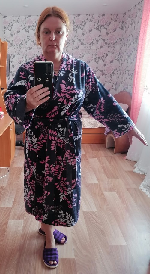 Велюровый халатик фото