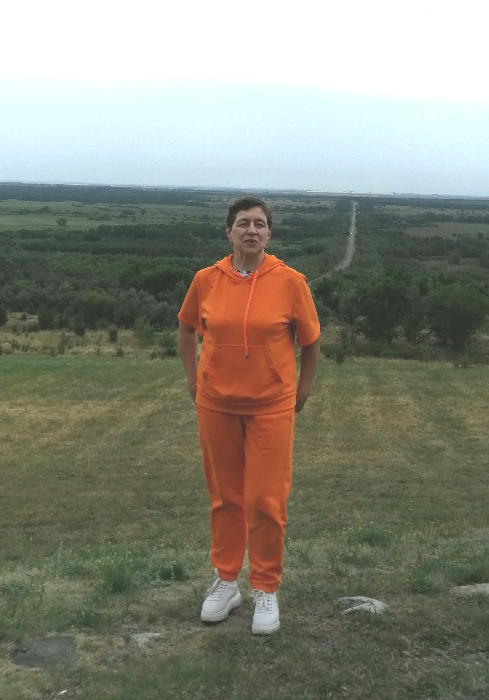 По выкройке зауженных брючек