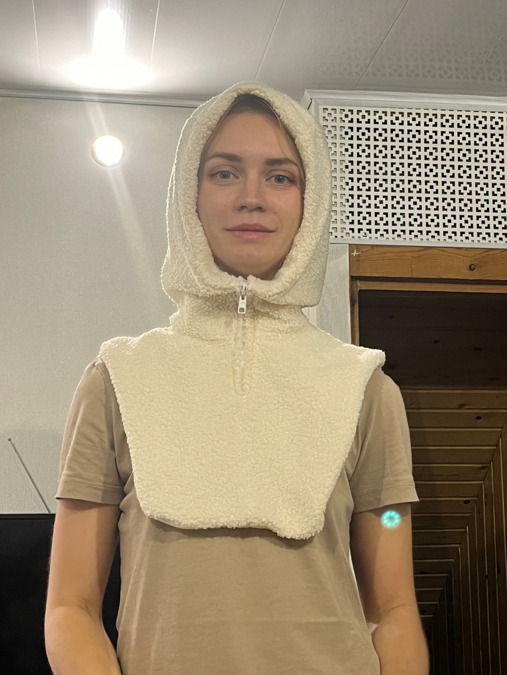 Капор Хюгге фото