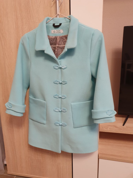 Пальто для племянницы