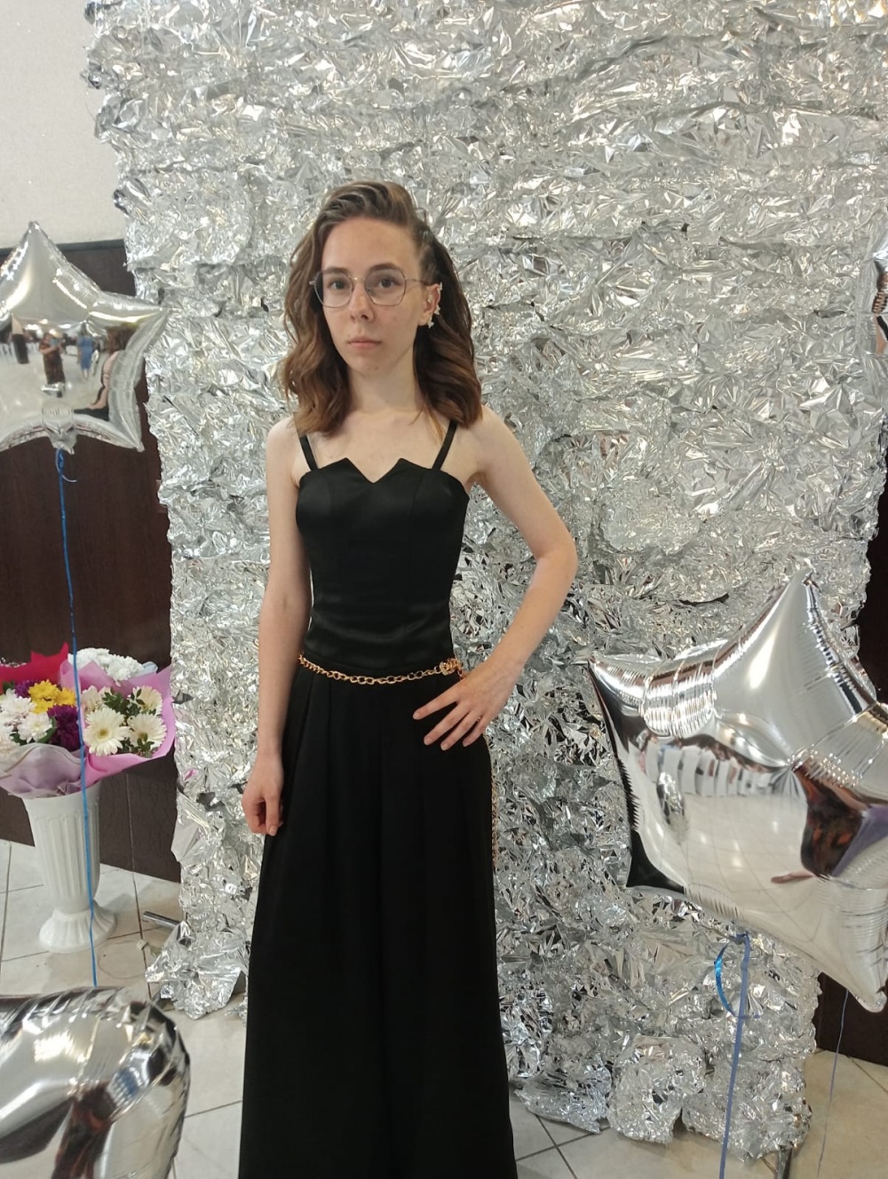 Выпускницы без трусиков'' 