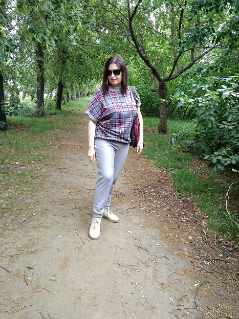 Базовый топ в клетку  фото
