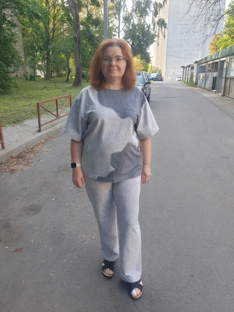 Костюм для прогулок фото
