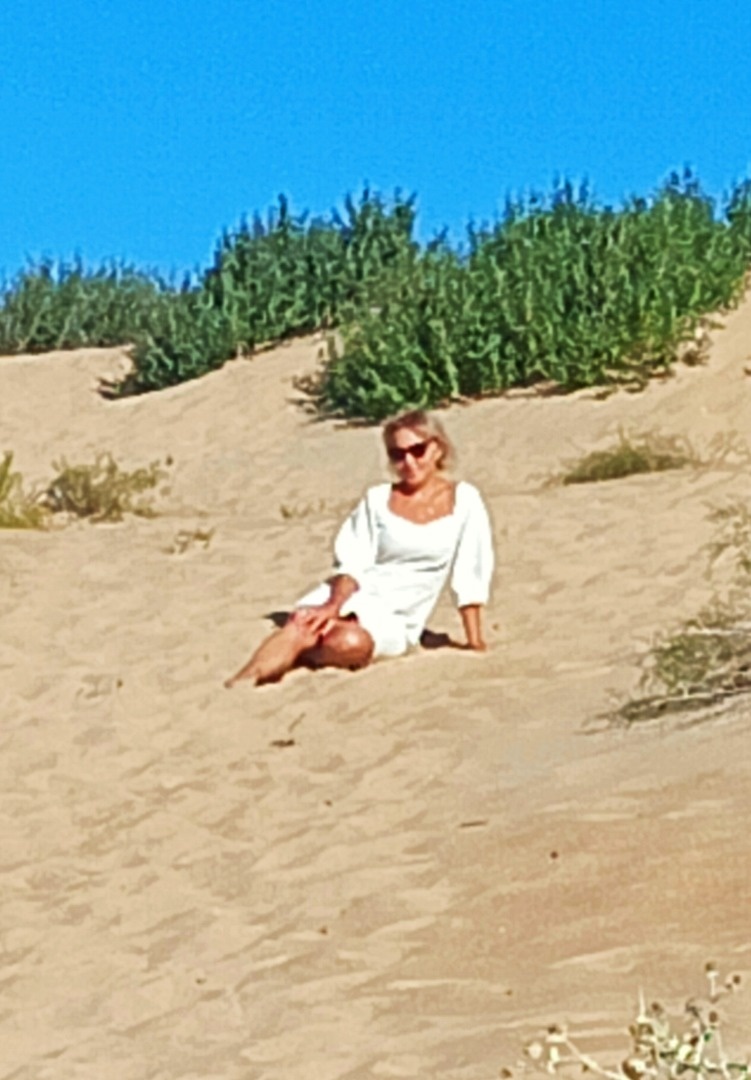 Платье Тая по бесплатной выкройке. Материал — лен.  фото