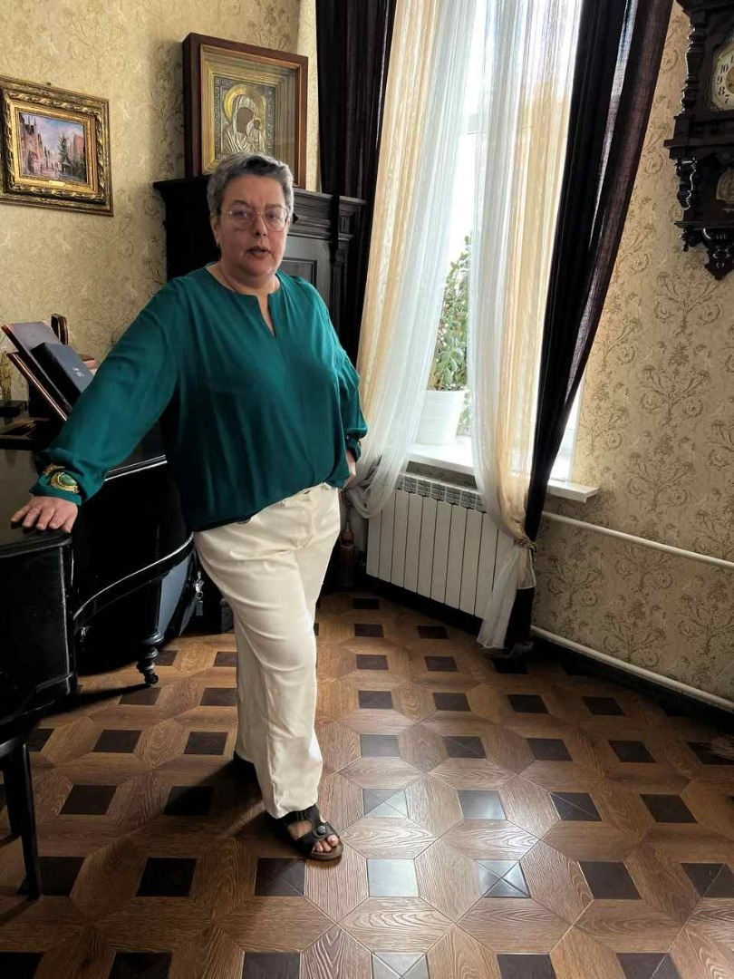 Брюки с котиками фото
