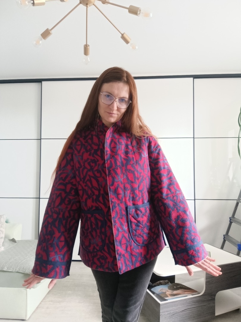 Двусторонняя курточка фото