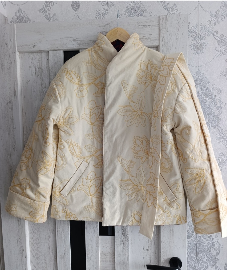 Двусторонняя курточка фото