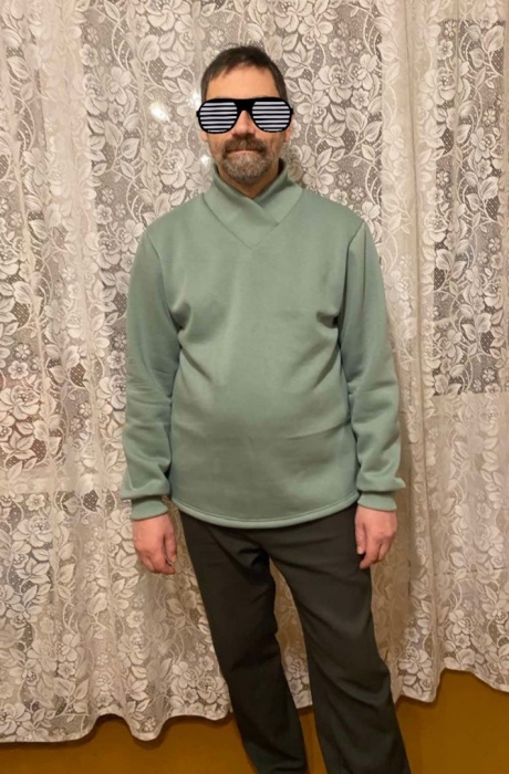 Теплый пуловер по выкройке Ульян