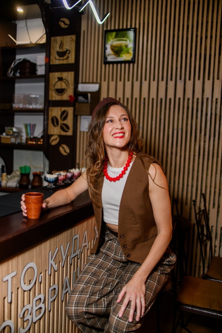 Брюки Шерги и жилет Максима фото