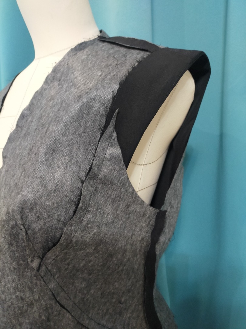 Осенний променад в костюме «Икигай» фото