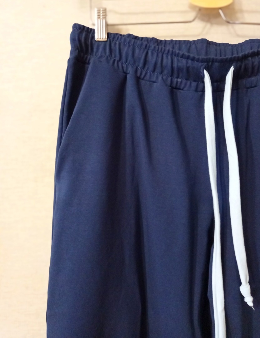 Мужские брюки в комплекте с худи фото