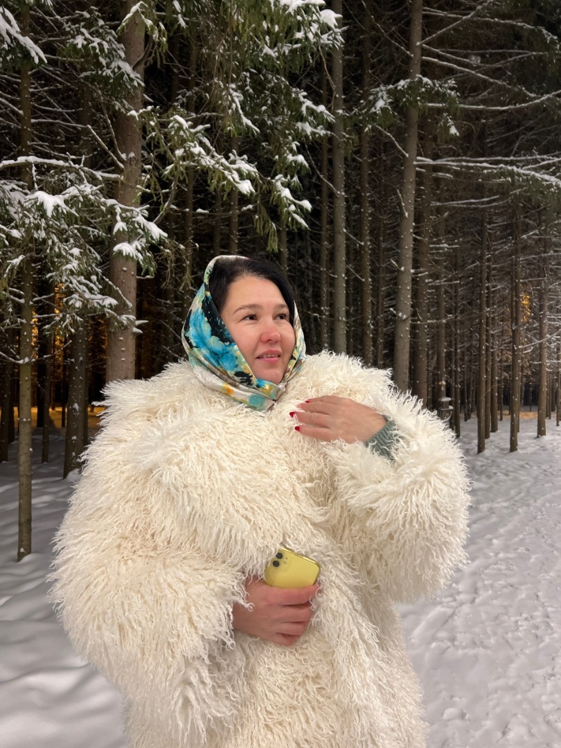 Зима, холода, поэтому в пошиве на первом месте - ШУБА ! фото