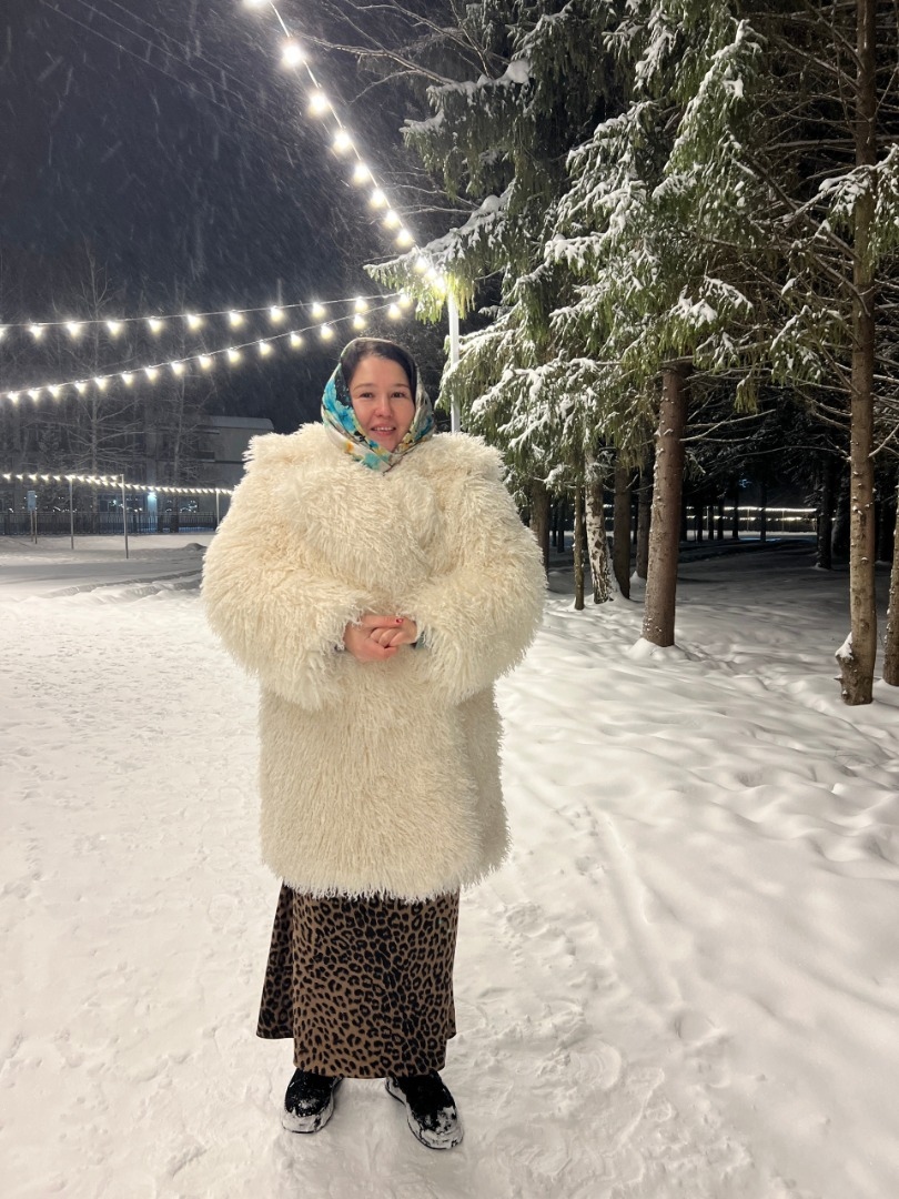 Зима, холода, поэтому в пошиве на первом месте - ШУБА ! фото