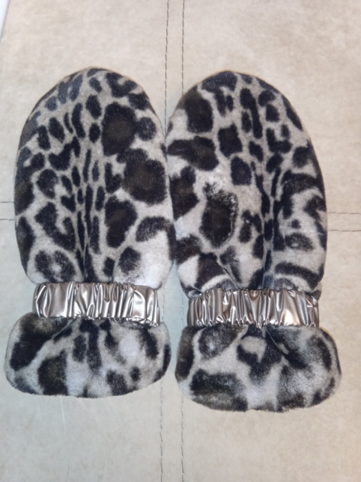 Рукавички под шапочку-ушаночку