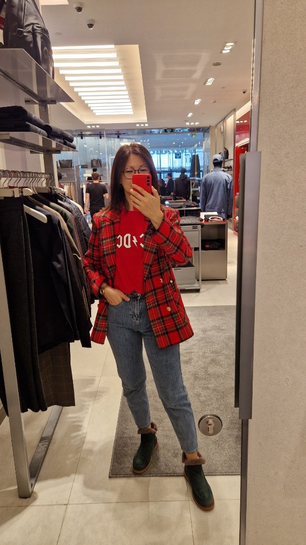 Шотландская клетка в жакете Шерги фото