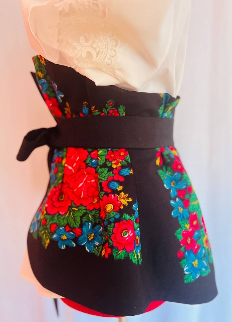 Пояс-баска по выкройке приталенного жакета фото