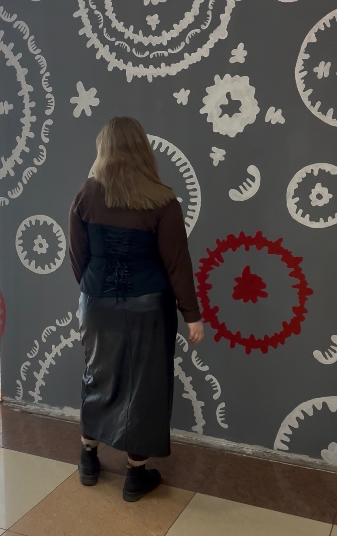 Корсет Мэрилин в более повседневном образе фото