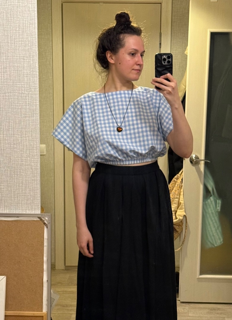 Кроп-топ Ляйсан фото