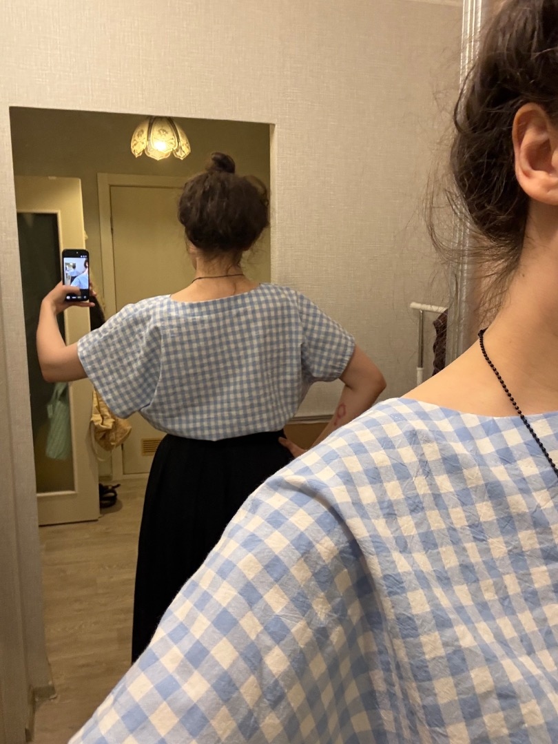 Кроп-топ Ляйсан фото