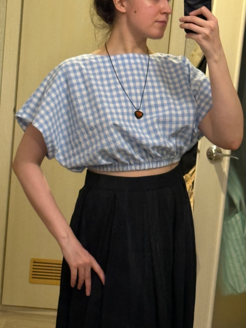 Кроп-топ Ляйсан фото