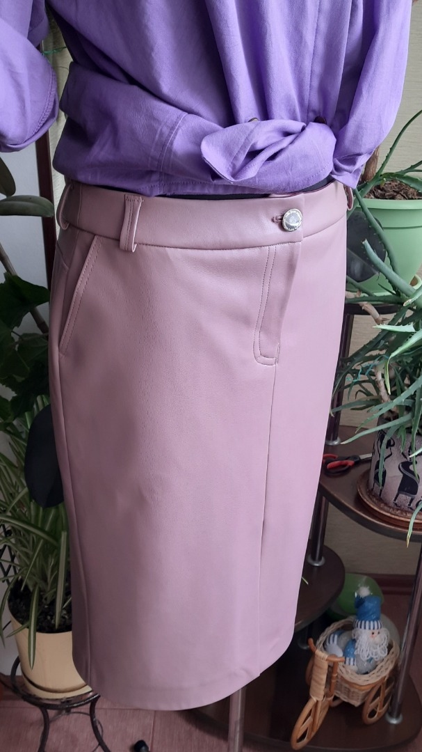 Юбка-карандаш из экокожи фото