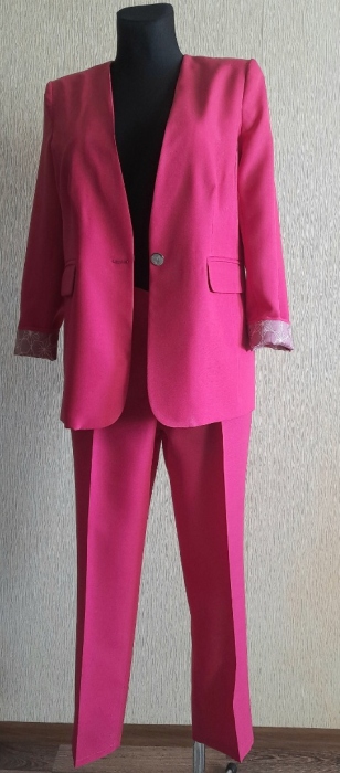 Брюки костюмные